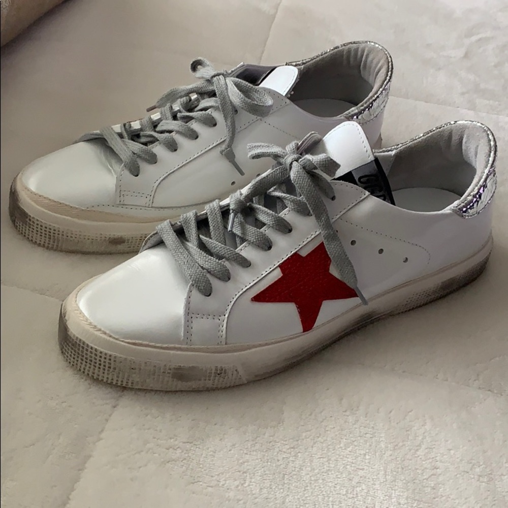 GOLDEN GOOSE WOMENS SIZE 41